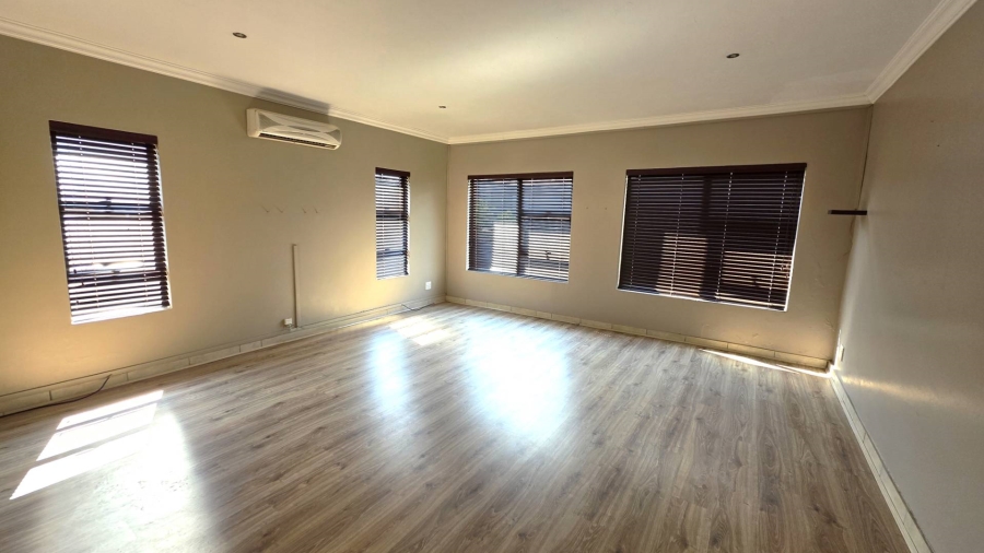 3 Bedroom Property for Sale in Xanadu Eco Park North West